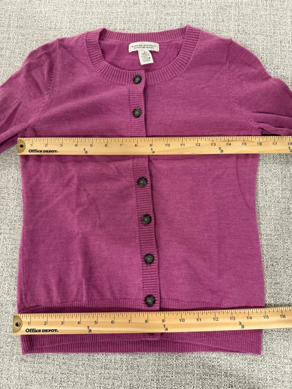 Banana Republic Fuchsia Pink Button-Front Merino Extra-Fine Wool Cardigan - Picture 9 of 11